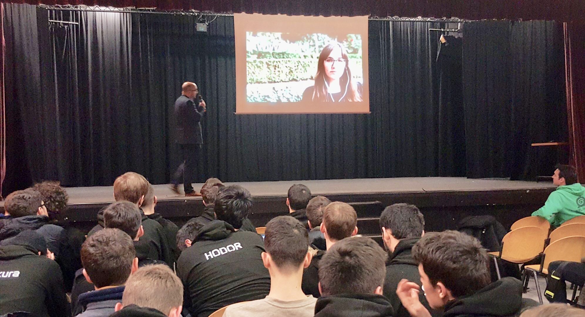 Photo de la conférence Innovation et Entrepreneuriat à l'ICAM à Lille